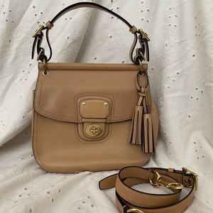 Coach Willis Legacy in Tan